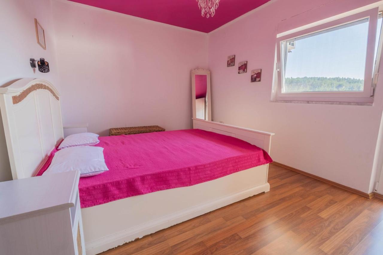 Apartman Ahel ヤドラニヴォ エクステリア 写真