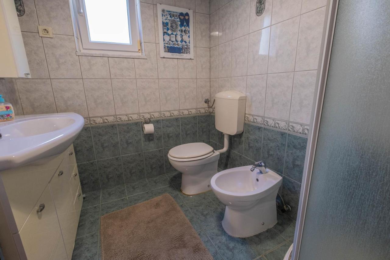 Apartman Ahel ヤドラニヴォ エクステリア 写真